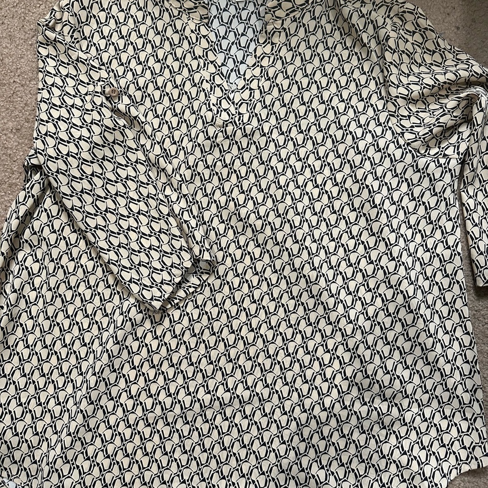 Stylish Black and Cream Colored Patterned Women's Top
